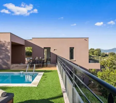 Villa Domaine Olmeta Porticcio (Corsica)